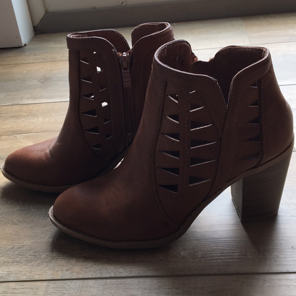 Brown ankle boots